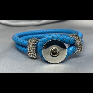 listing-status-banner